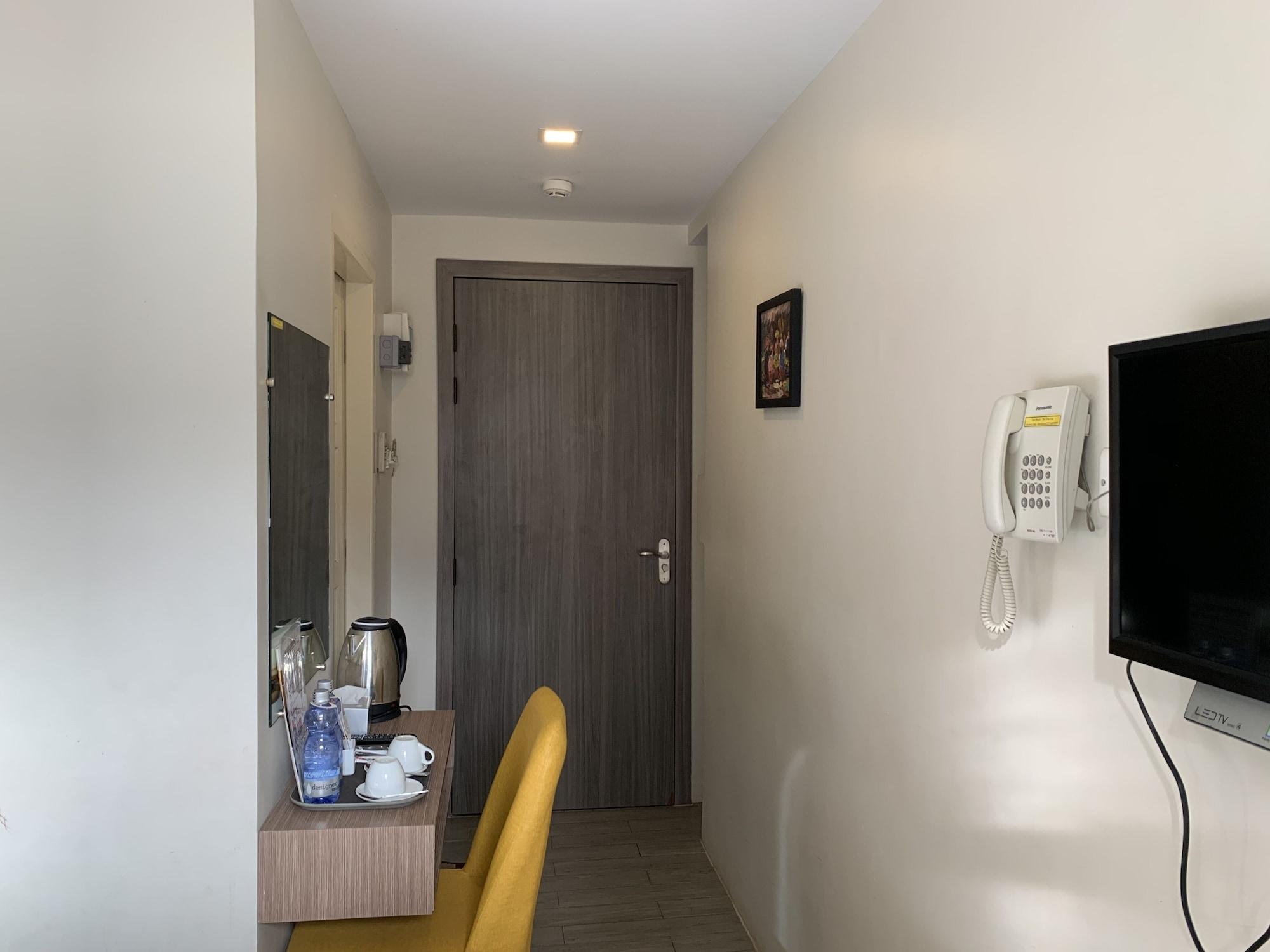 The Vibe Inn Yangon Luaran gambar