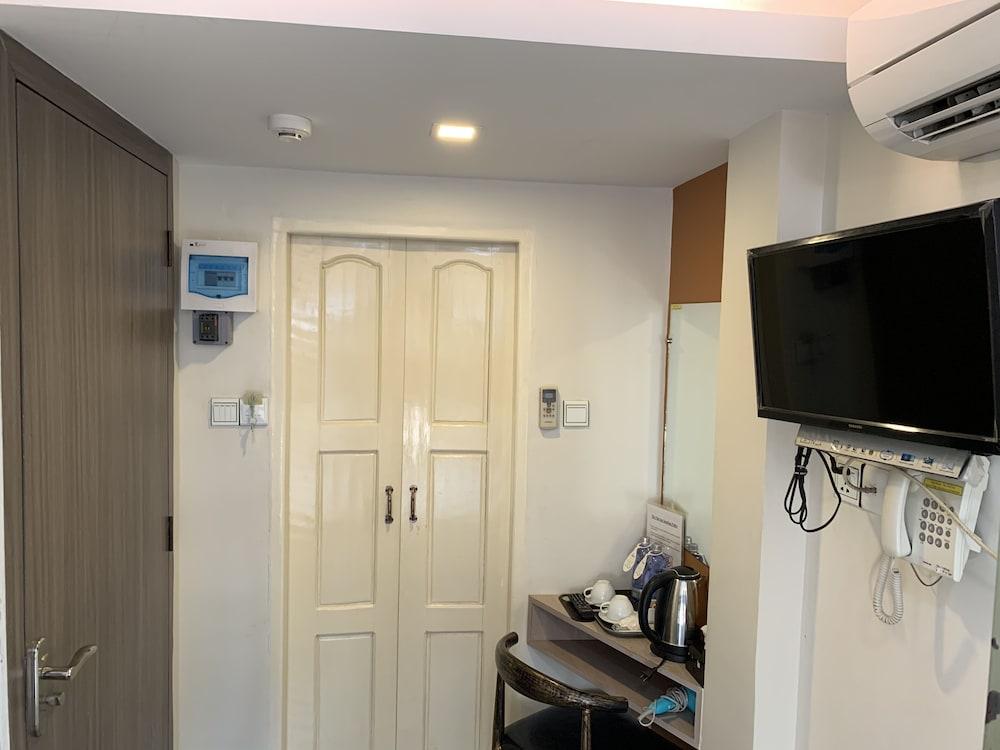The Vibe Inn Yangon Luaran gambar