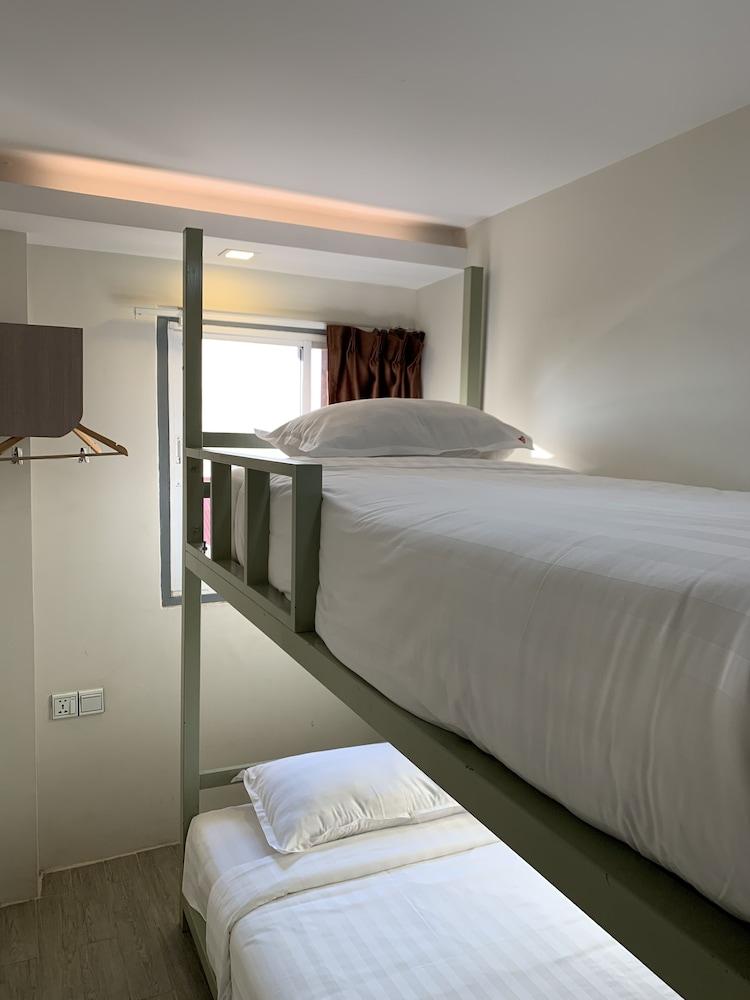 The Vibe Inn Yangon Luaran gambar