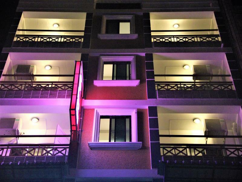 The Vibe Inn Yangon Luaran gambar