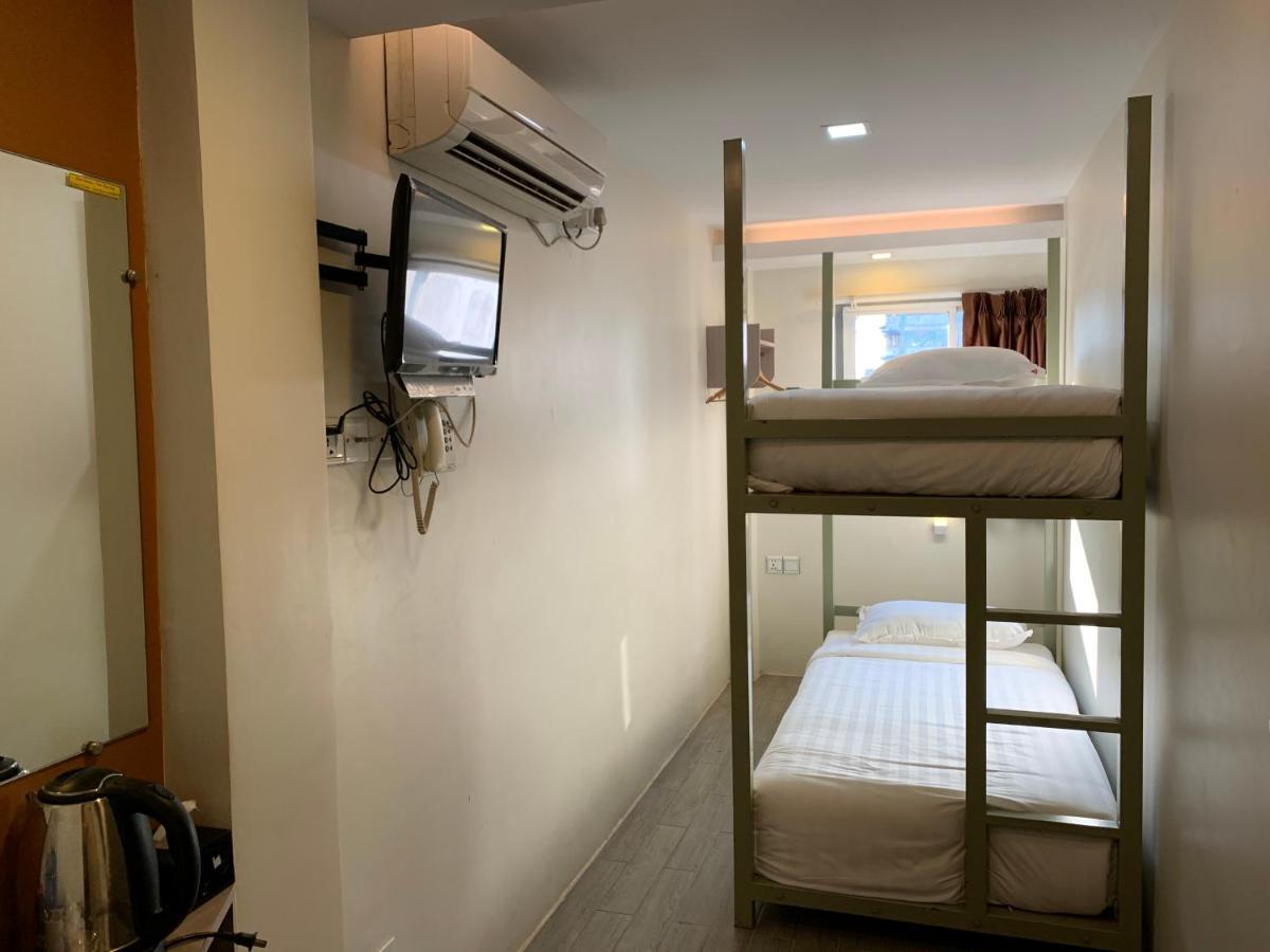The Vibe Inn Yangon Bilik gambar