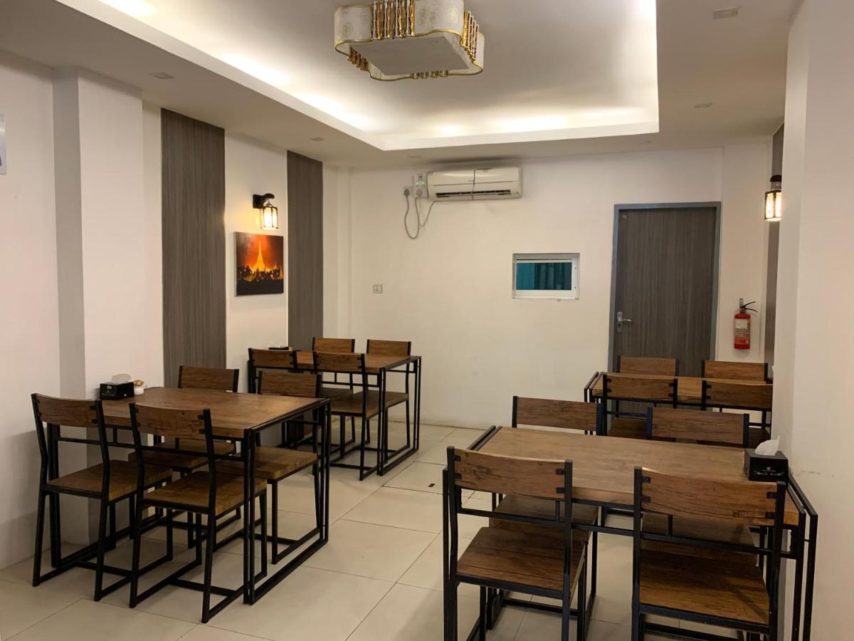 The Vibe Inn Yangon Luaran gambar